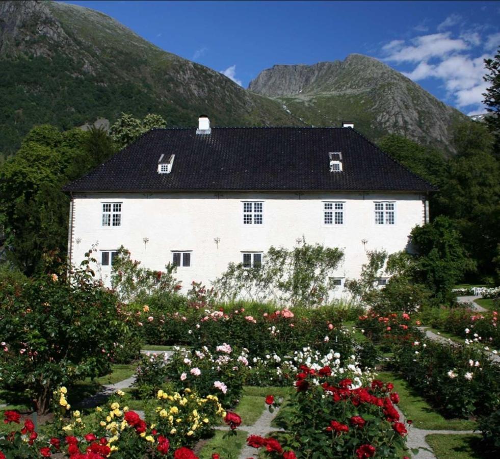 Apartment By The Fjord Storekra Экстерьер фото